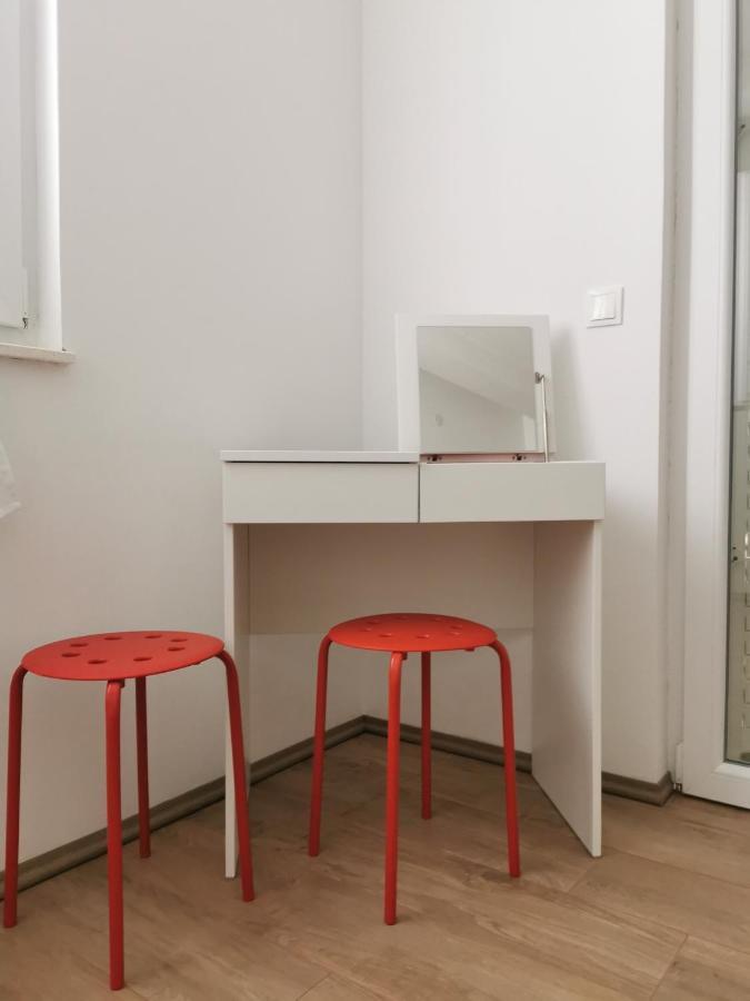 Apartmani Kronjac 밀나 외부 사진