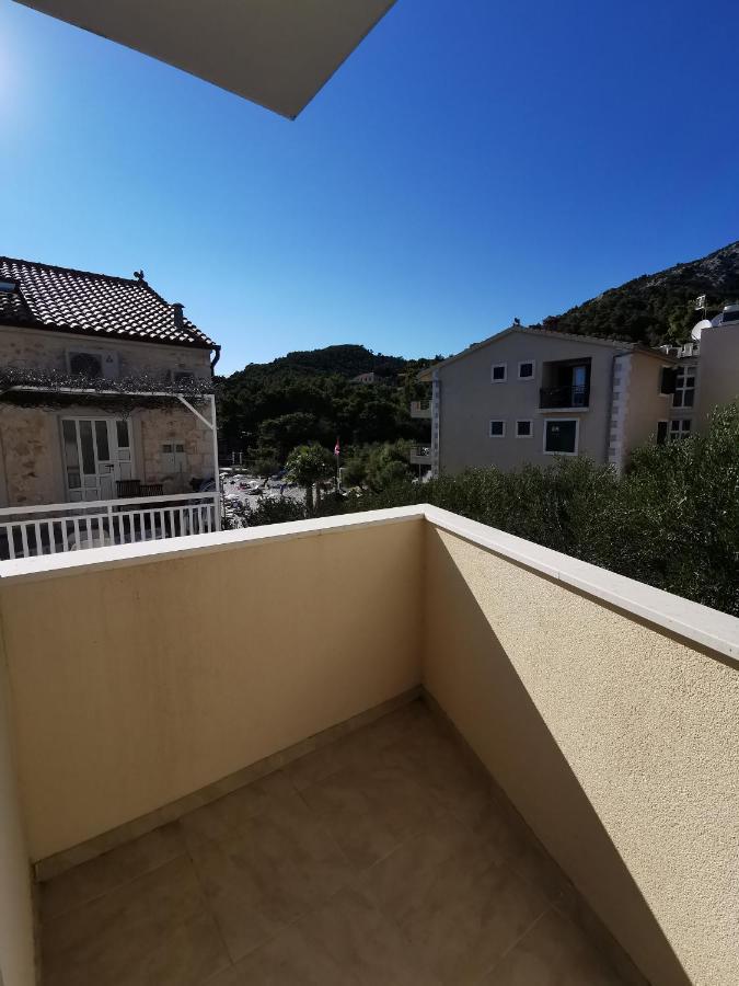 Apartmani Kronjac 밀나 외부 사진