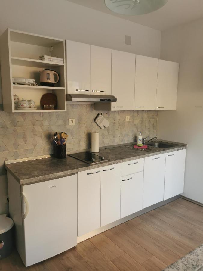 Apartmani Kronjac 밀나 외부 사진