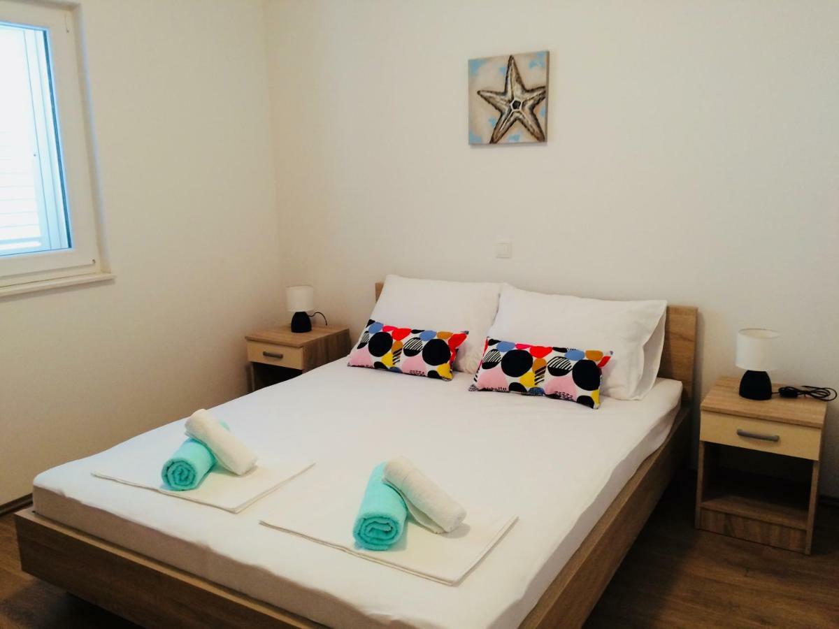 Apartmani Kronjac 밀나 외부 사진